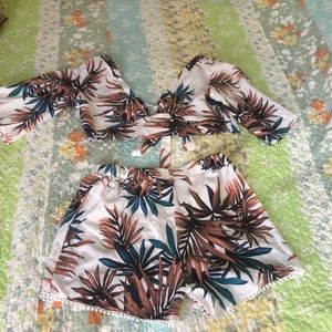 Hawaiian style 2 piece top and short